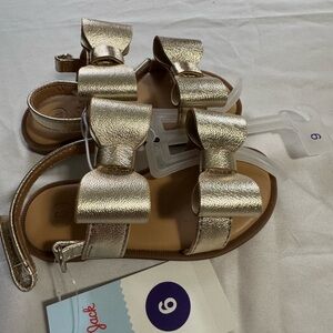 Charming Gold Bow Sandals for Kids